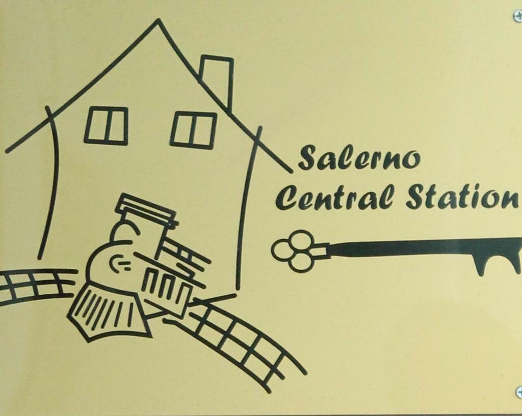 Salerno Central Station Exterior photo